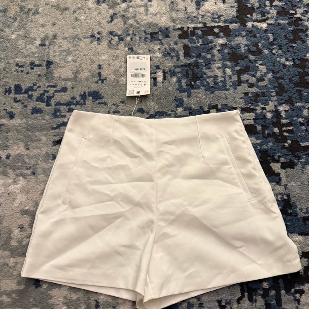 Zara Women's High Waisted White Shorts